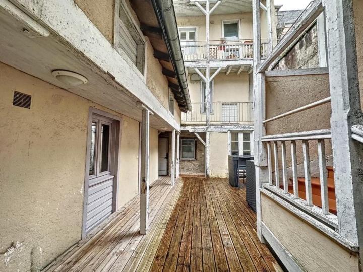 Residence Bury Тюль Екстер'єр фото