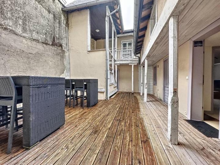 Residence Bury Тюль Екстер'єр фото
