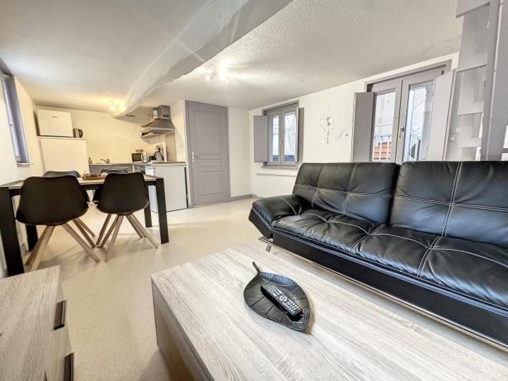 Residence Bury Тюль Екстер'єр фото
