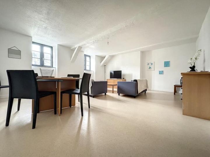 Residence Bury Тюль Екстер'єр фото